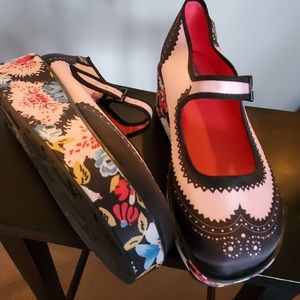 Chocolaticas Platform Mary Jane sz 9